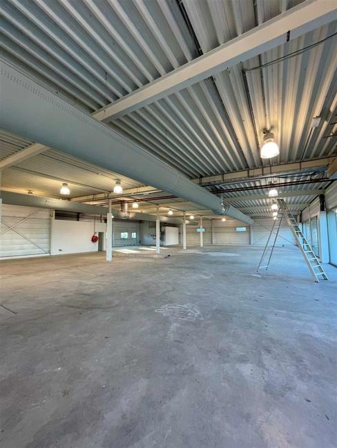retail for rent