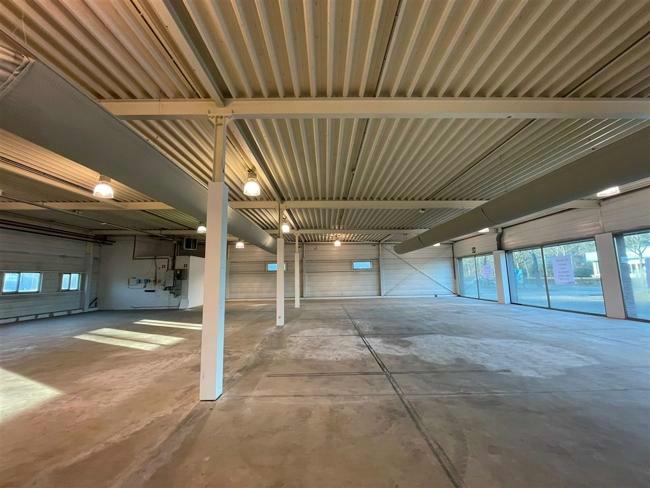 retail for rent
