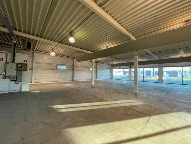 retail for rent