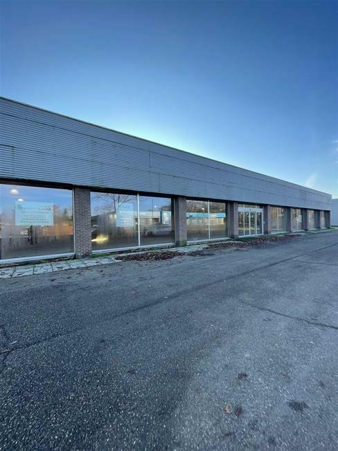 retail for rent