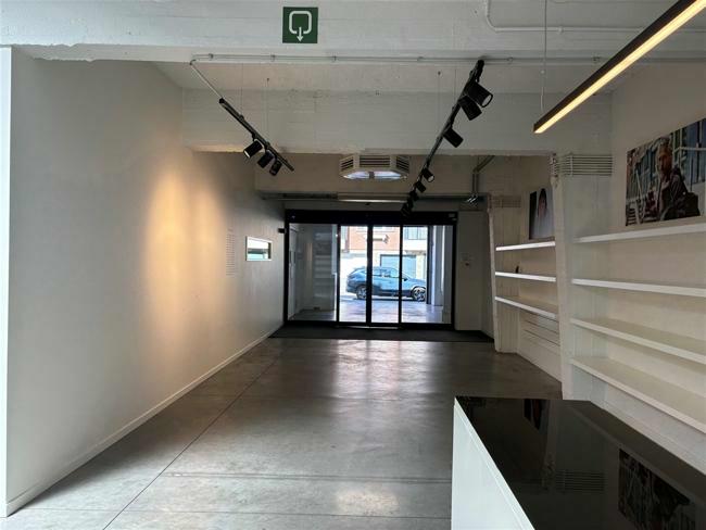 magasins à vendre