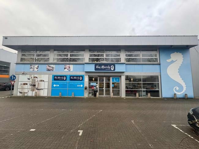 magasins à louer