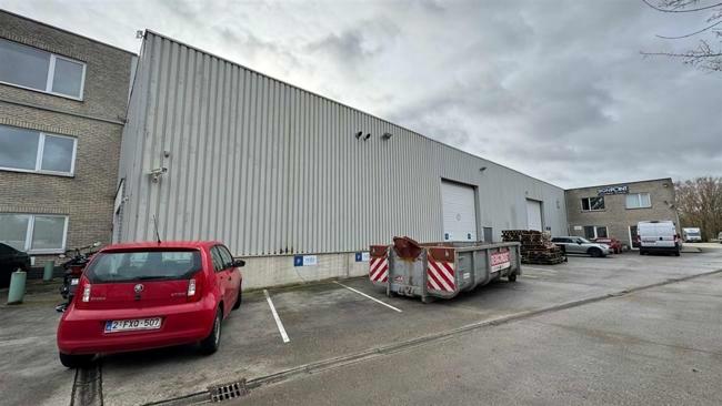 industry for rent