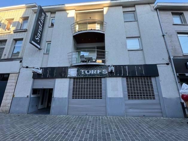 retail for rent