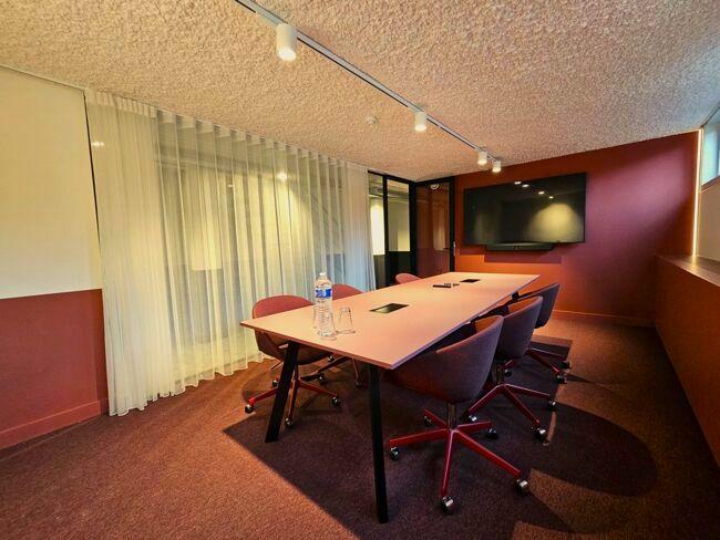 office for rent