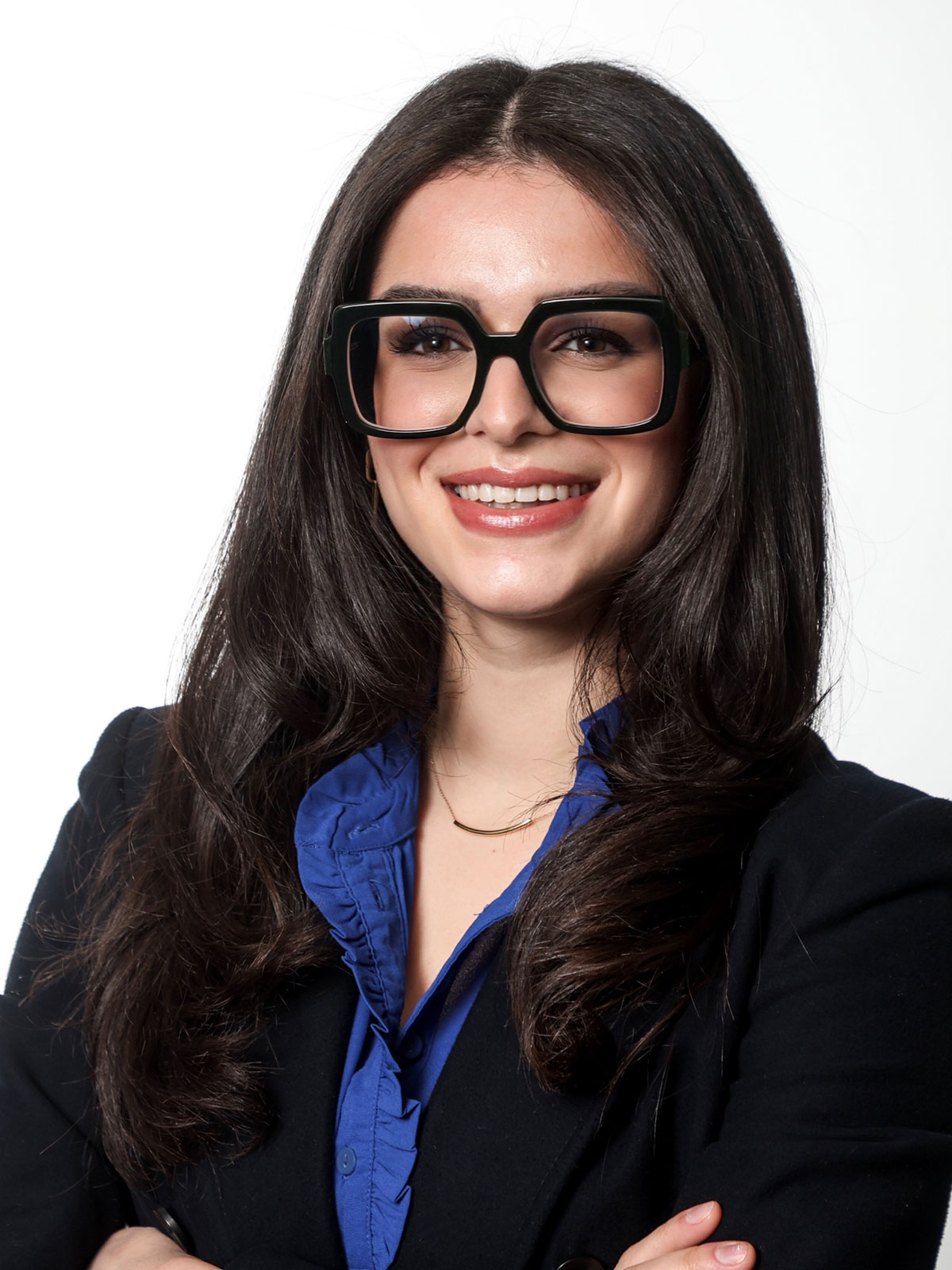 Kimia Lesany - Consultant Office Agency